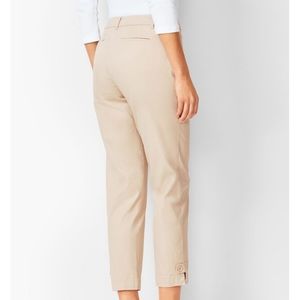 🎉HP🎉NWT Talbots Perfect Crop pants